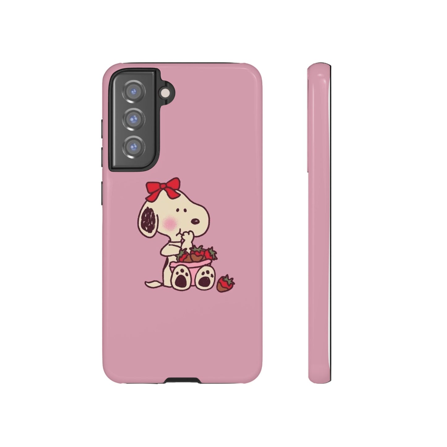 Snoopy eating strawberries 🍓