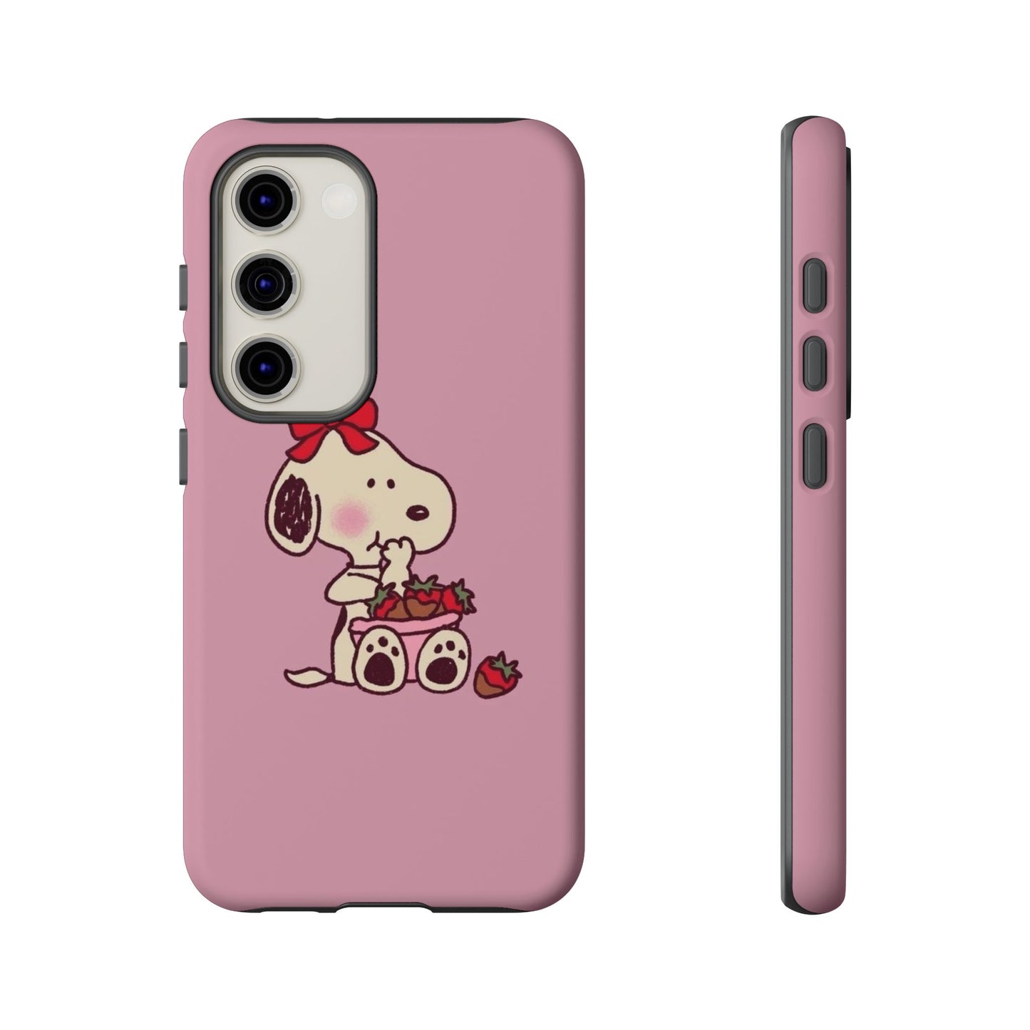 Snoopy eating strawberries 🍓